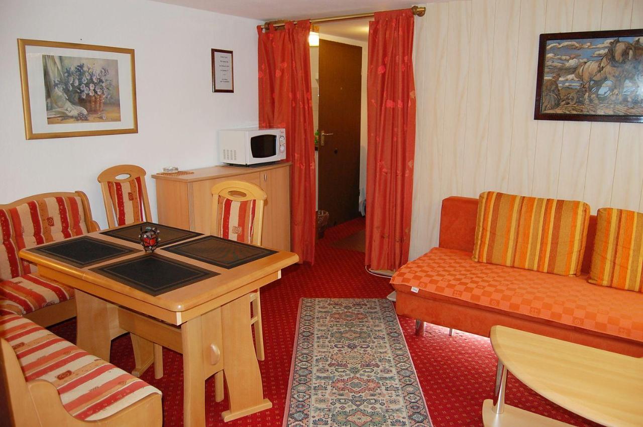 Hotel - Pension - Heidelberg Inkl. Chiemgaukarte 鲁波尔丁 外观 照片