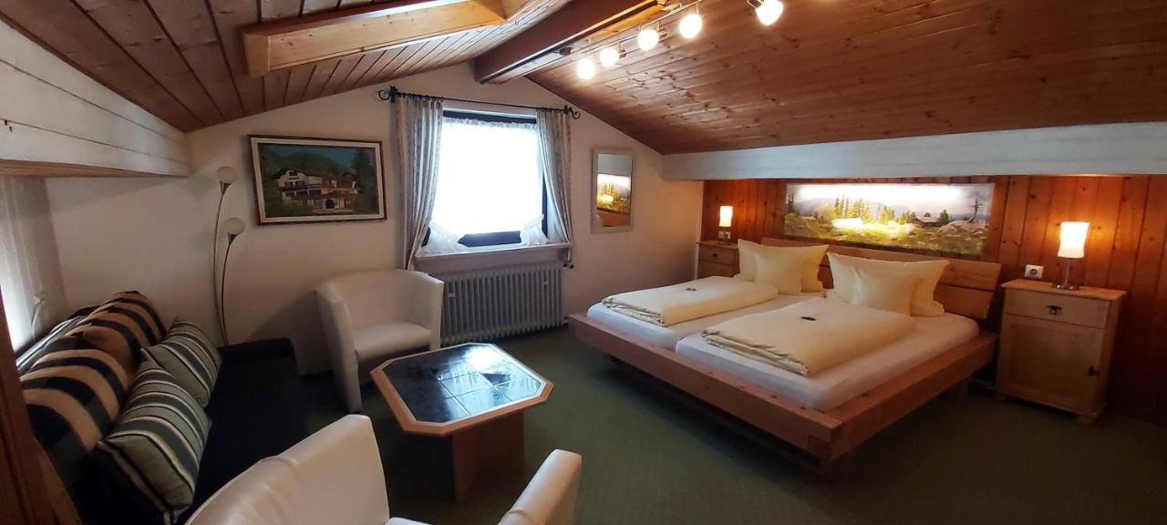 Hotel - Pension - Heidelberg Inkl. Chiemgaukarte 鲁波尔丁 外观 照片