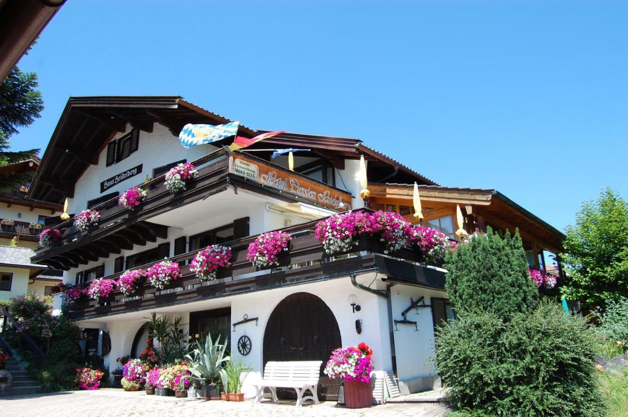 Hotel - Pension - Heidelberg Inkl. Chiemgaukarte 鲁波尔丁 外观 照片