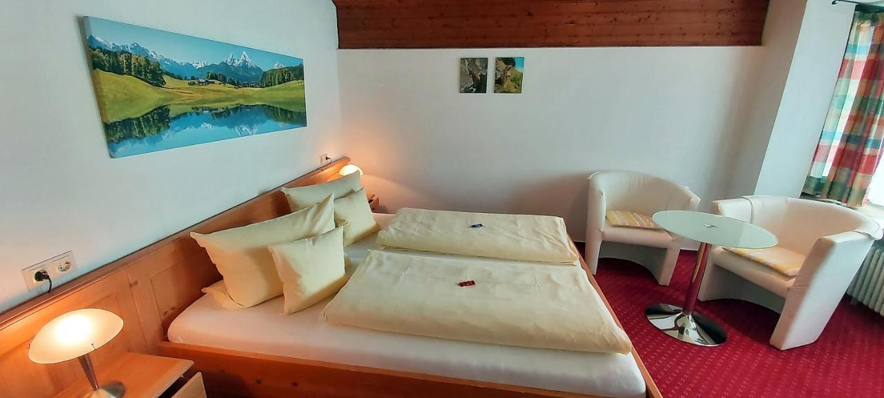 Hotel - Pension - Heidelberg Inkl. Chiemgaukarte 鲁波尔丁 外观 照片
