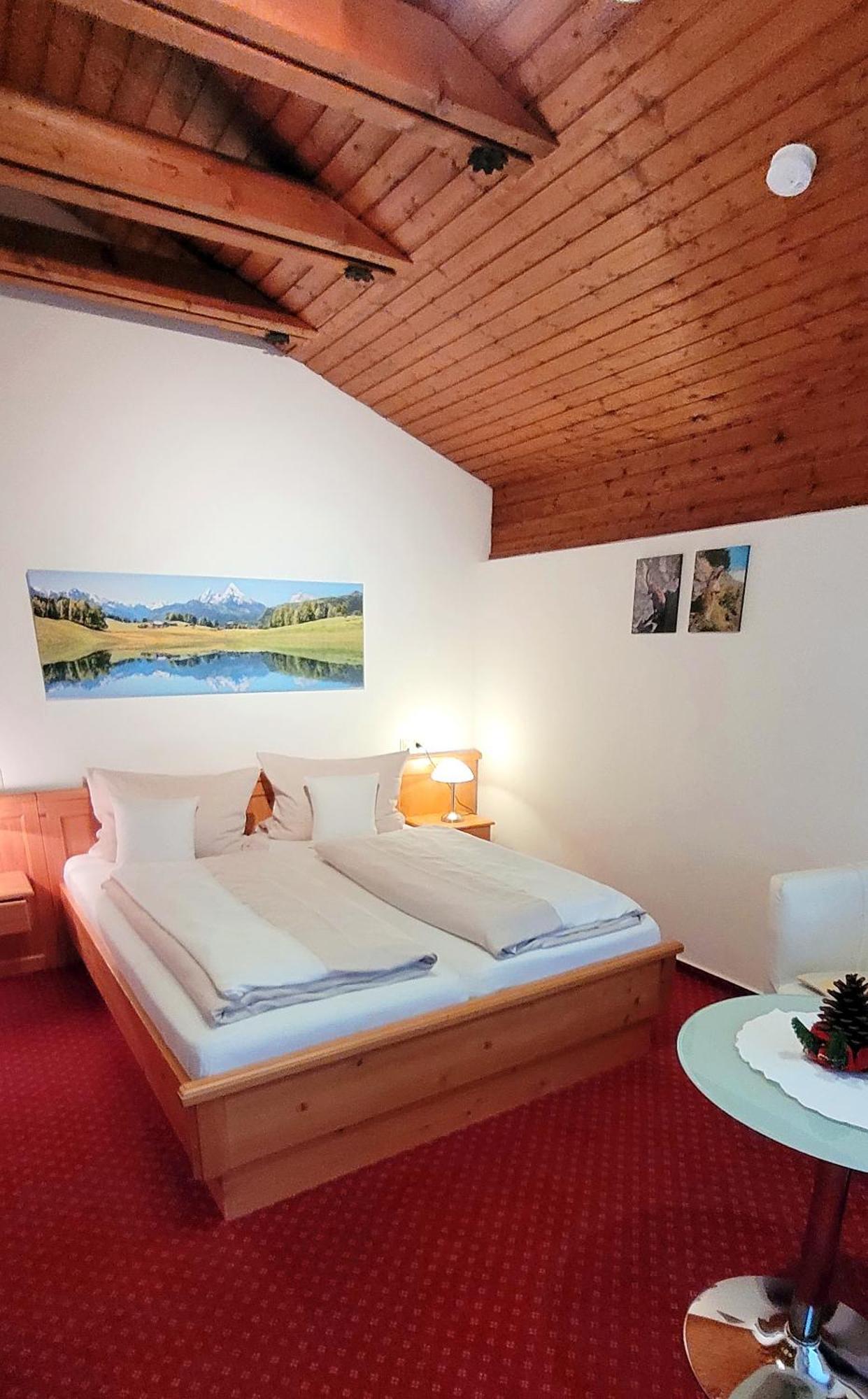 Hotel - Pension - Heidelberg Inkl. Chiemgaukarte 鲁波尔丁 外观 照片